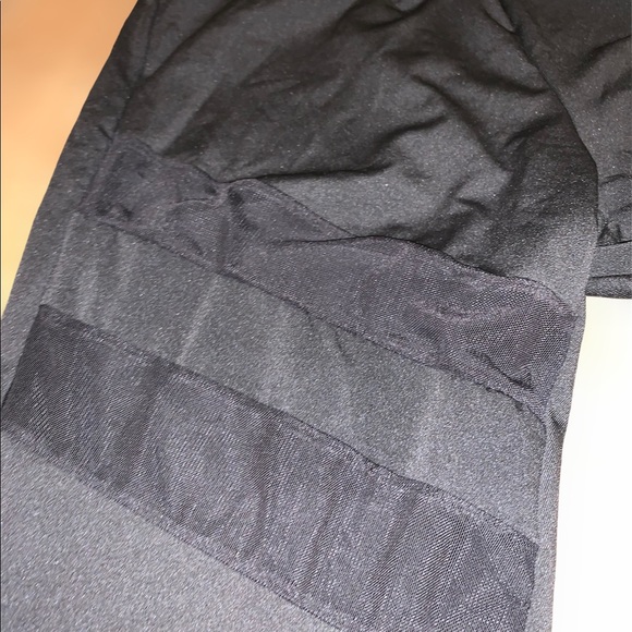 Black leggings with mesh - Picture 5 of 7